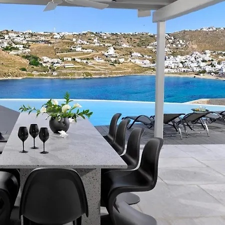 Luxury Mykonos In The Ornos Korfos فيلة